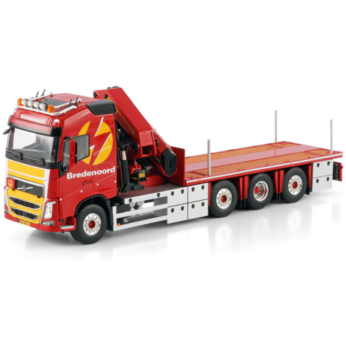 Bredenoord; VOLVO FH4 GLOBETROTTER 8X2 TRIDEM WITH PALFINGER PK 65002 SH