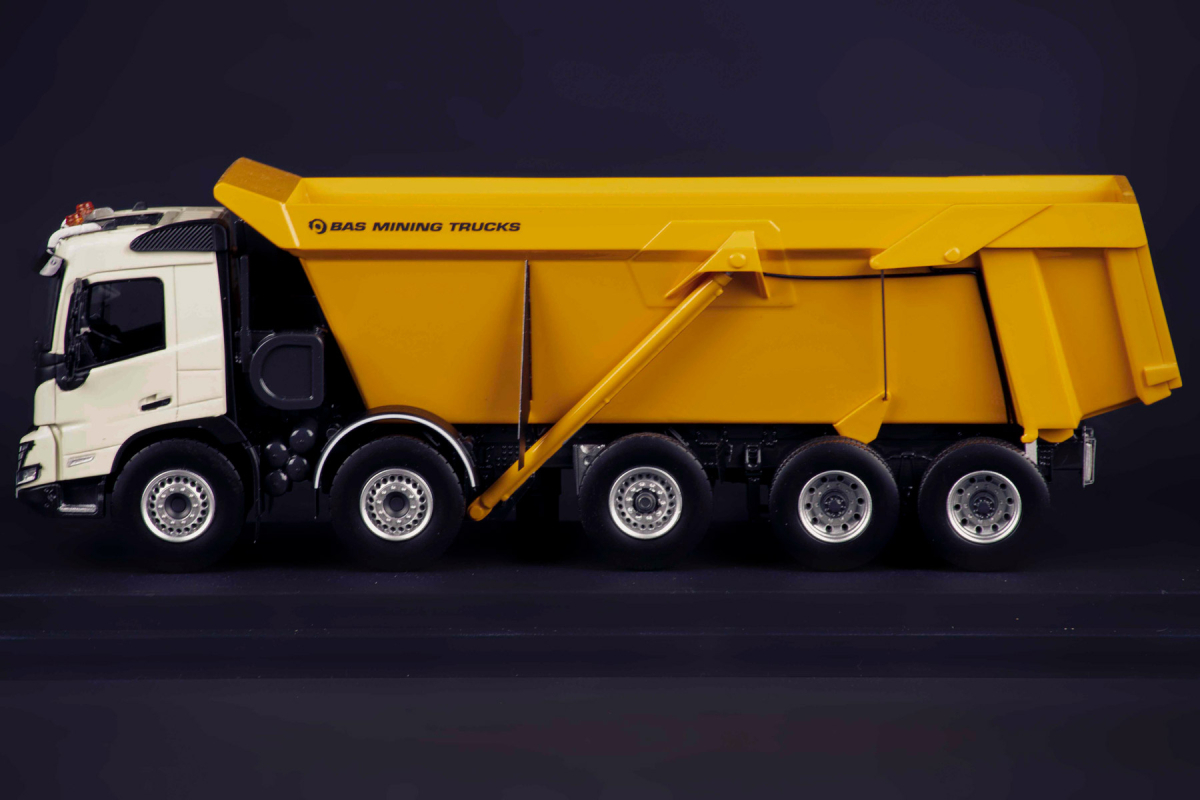 Bas Mining Trucks' Volvo FMX