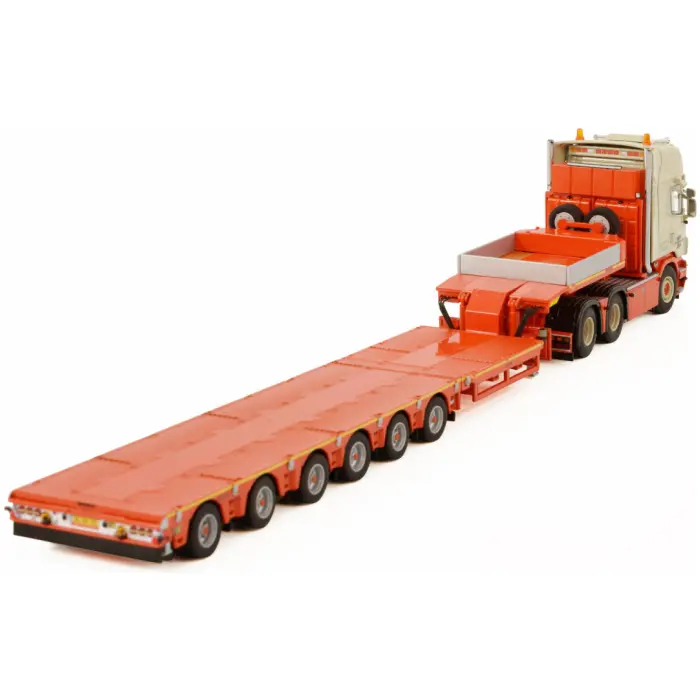 C. Zwagerman’s Scania R5 Topline 6x4 met 6-assige Low Loader