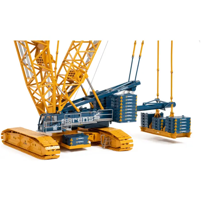 Sarens; Demag CC 2800-1 Crawler Crane