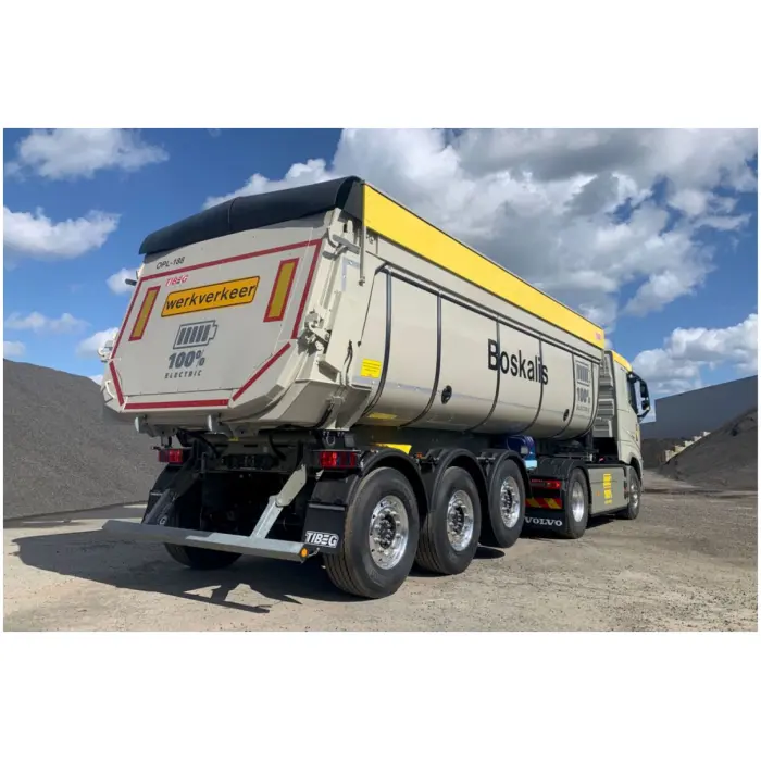 Boskalis; VOLVO FH5 SLEEPER CAB ELECTRIC 4X2 NON STEERING TIPPER TRAILER - 3 AXLE