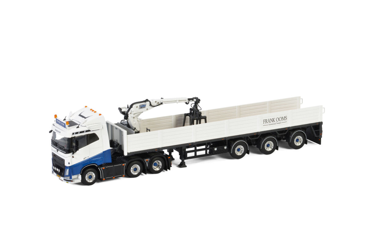 FRANK OOMS' VOLVO FH4 SLEEPER CAB 6X2 TWIN STEER + BRICK TRAILER 3 AXLE