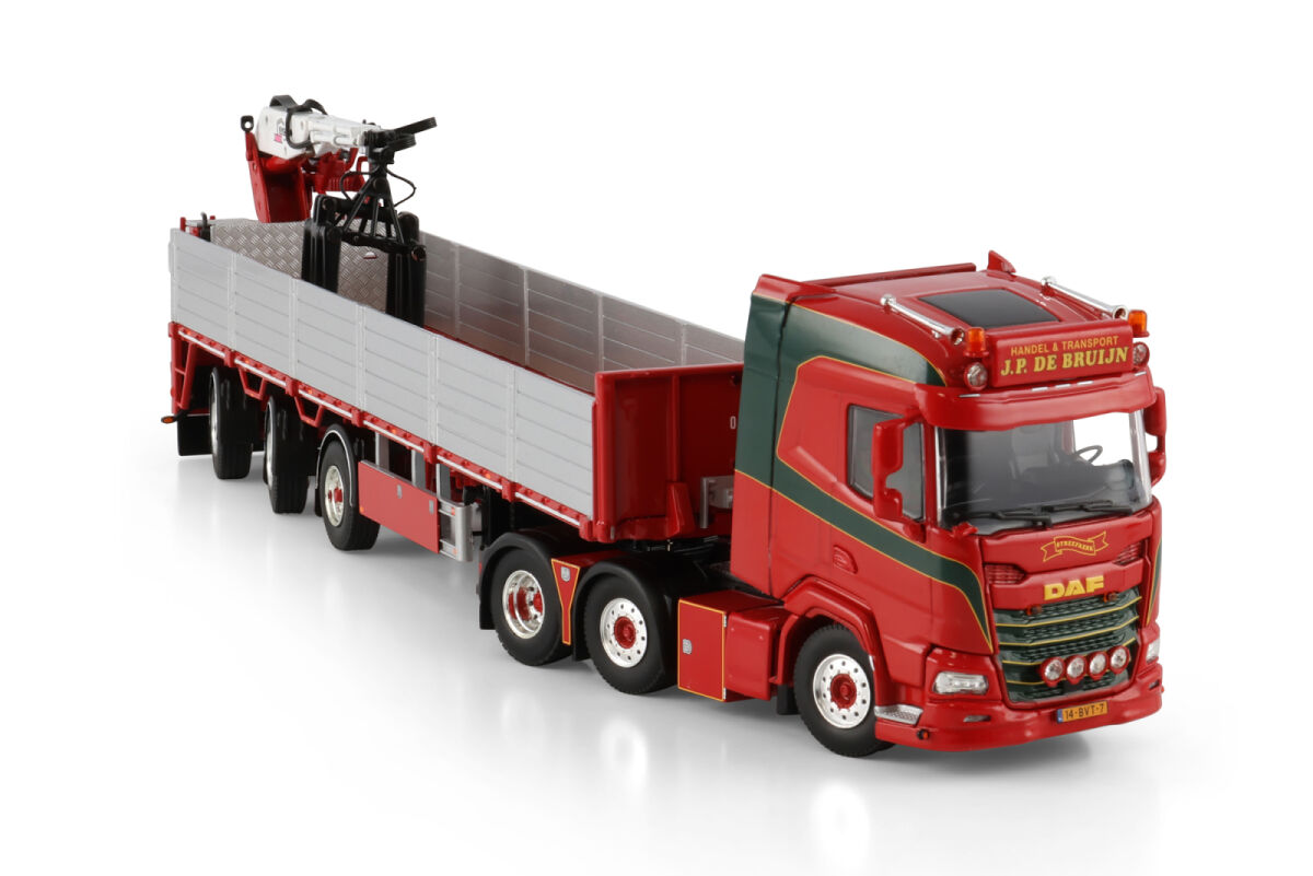 JP de Bruijn; DAF XF SH WITHOUT SKY LIGHTS 6X2 TWIN STEER BRICK TRAILER - 3 AXLE