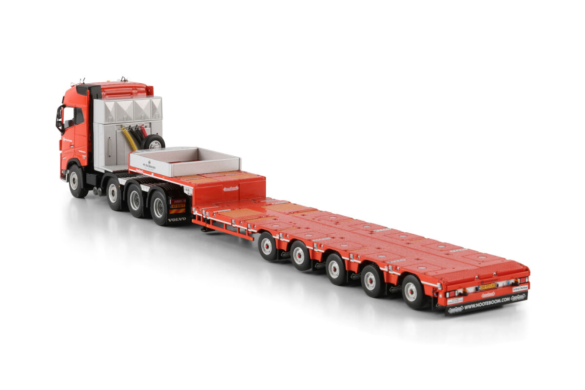 Peinemann; VOLVO FH5 GLOBETROTTER 8X4 MANOOVR - 5 AXLE