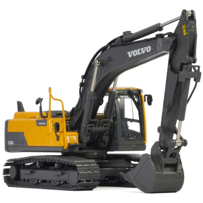 VOLVO EC220D