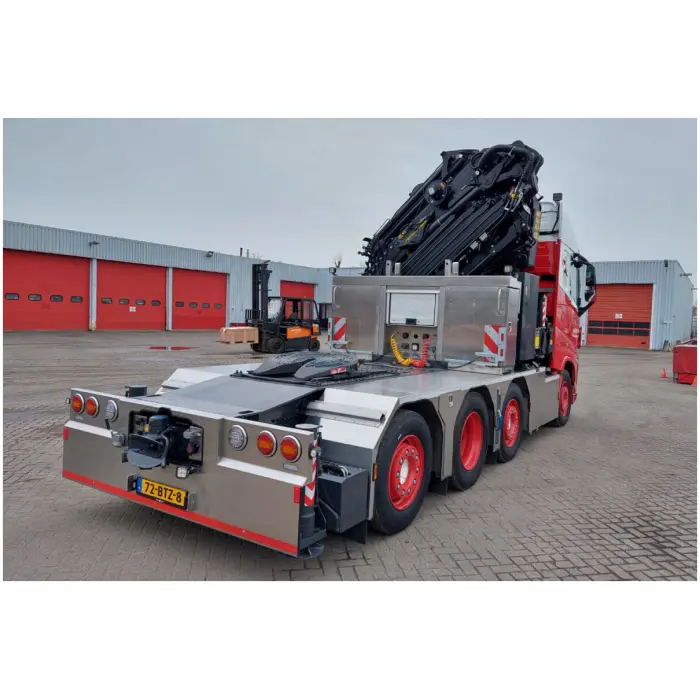 Wagenborg Netlift; VOLVO FH5 GLOBETROTTER 8X2 TAG AXLE WITH PALFINGER PK 92002 SH + JIB